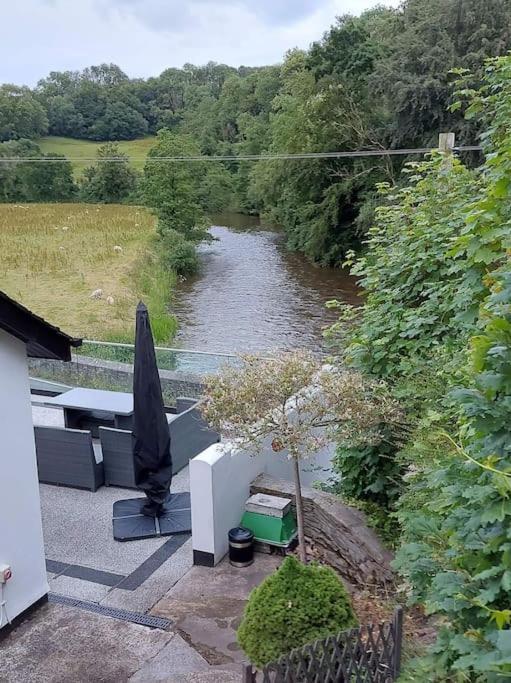 Riverside Retreat Llandysul Exterior photo